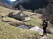 Splendida salita d'inizio primavera da Premana in Valsassina al Rif. Casera Vecchia Varrone e al Tre Signori (21-22 marzo 09) - FOTOGALLERY